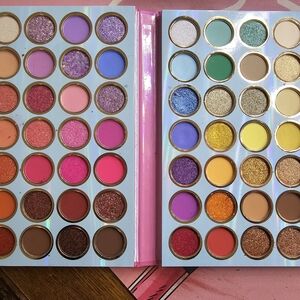Vibrant Eyeshadow Palette